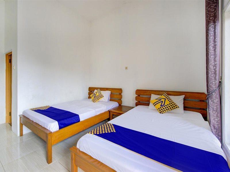 Reddoorz Near Pamugaran Beach Пангандаран Екстериор снимка